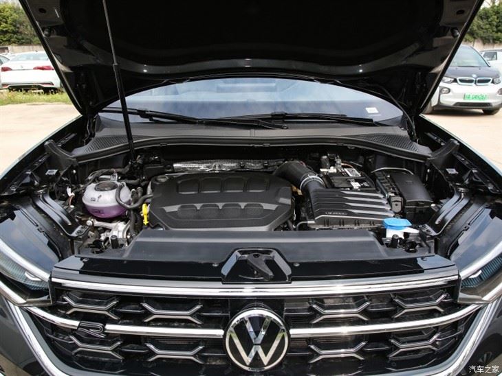 FAW - Volkswagen / Tanyue 380 R-LINE AWD SUV
