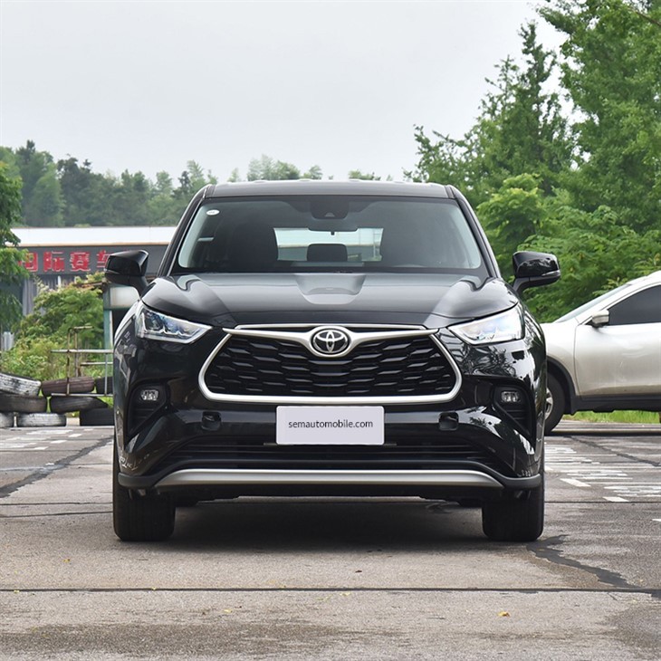 Highlander midsize three-row SUV