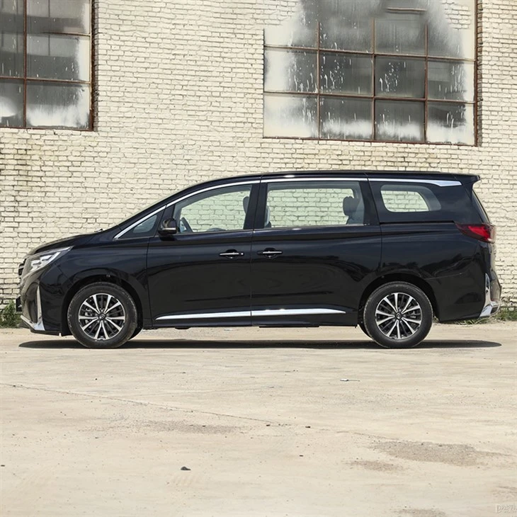 Gac Trumpchi M8 Pure Fuel MPV