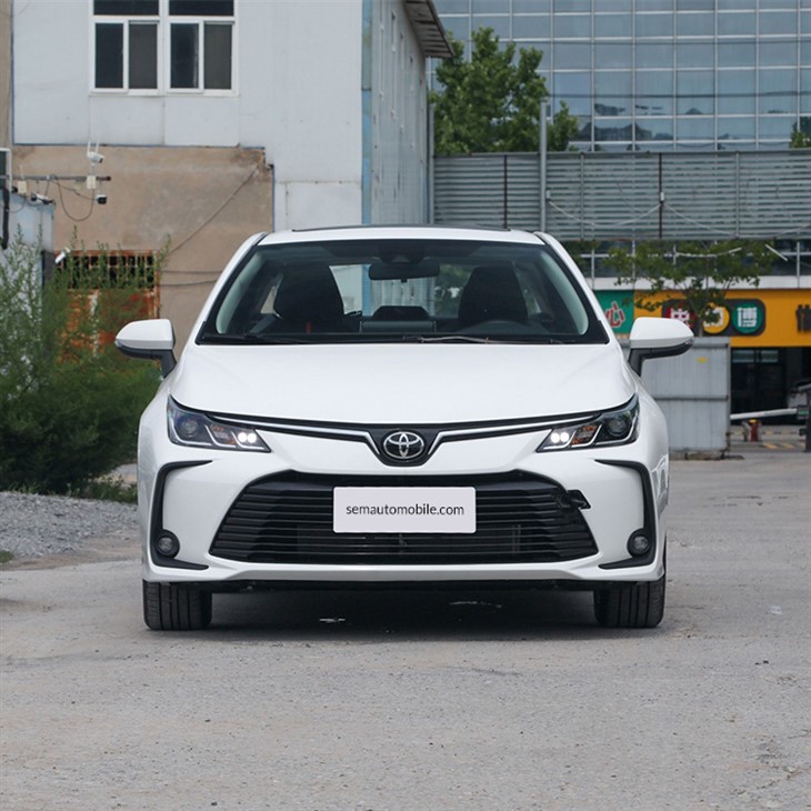 Toyota Corolla Gasoline Sedan 1.5L Flagship